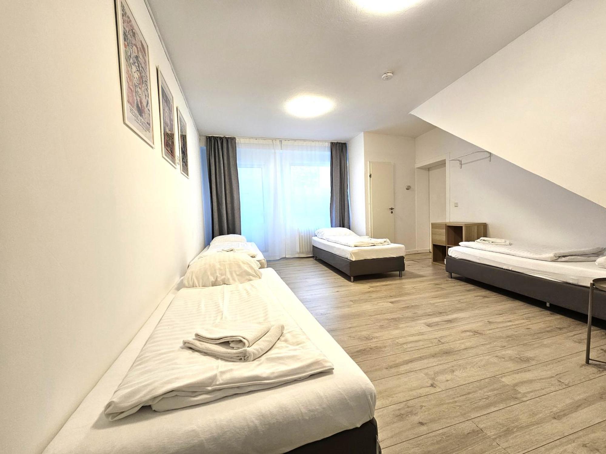 Spacious House Düsseldorf Oda fotoğraf
